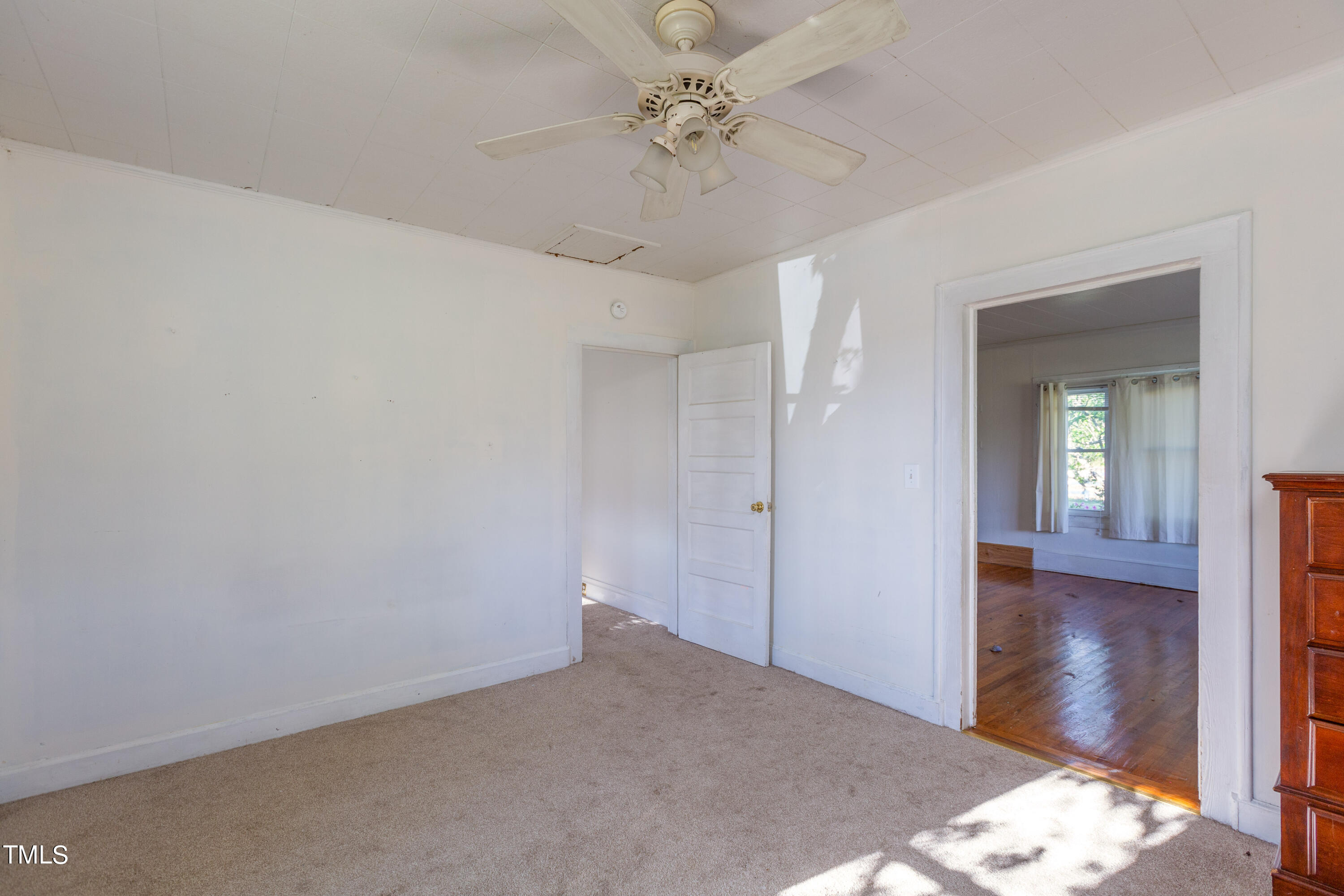 4620 Roanoke Road Newton Grove, NC 28366 - Photo 8 of 32 4620 Roanoke Rd-9