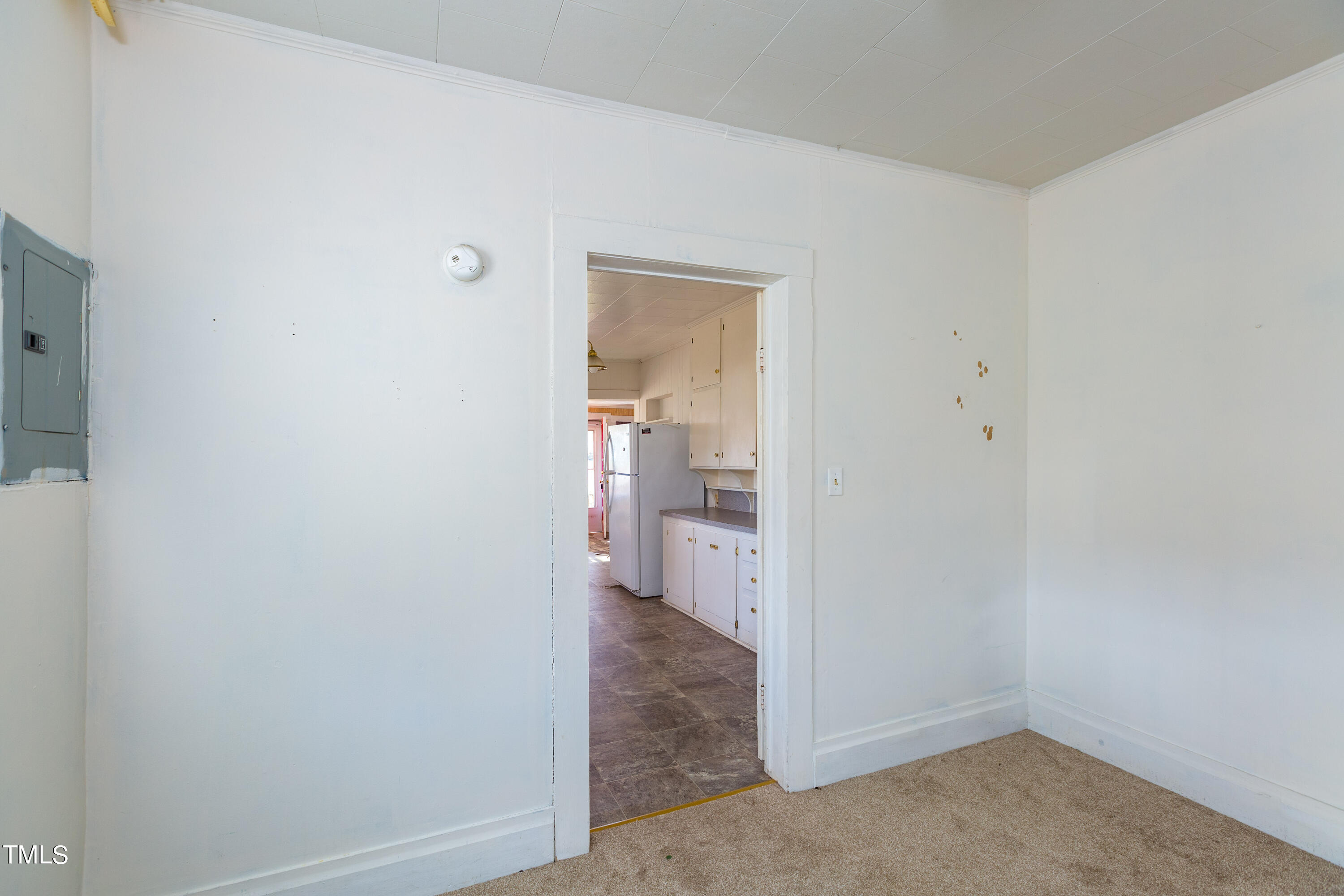 4620 Roanoke Road Newton Grove, NC 28366 - Photo 10 of 32 4620 Roanoke Rd-11