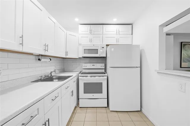 $85,000 | 39 Prescott B, Unit 39, Deerfield Beach, FL 33442