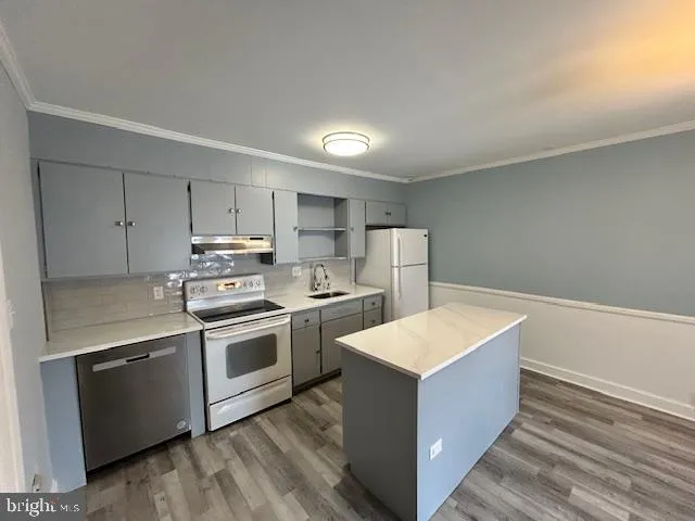 $2,100 | 363 East Lancaster Avenue, Downingtown, PA 19335