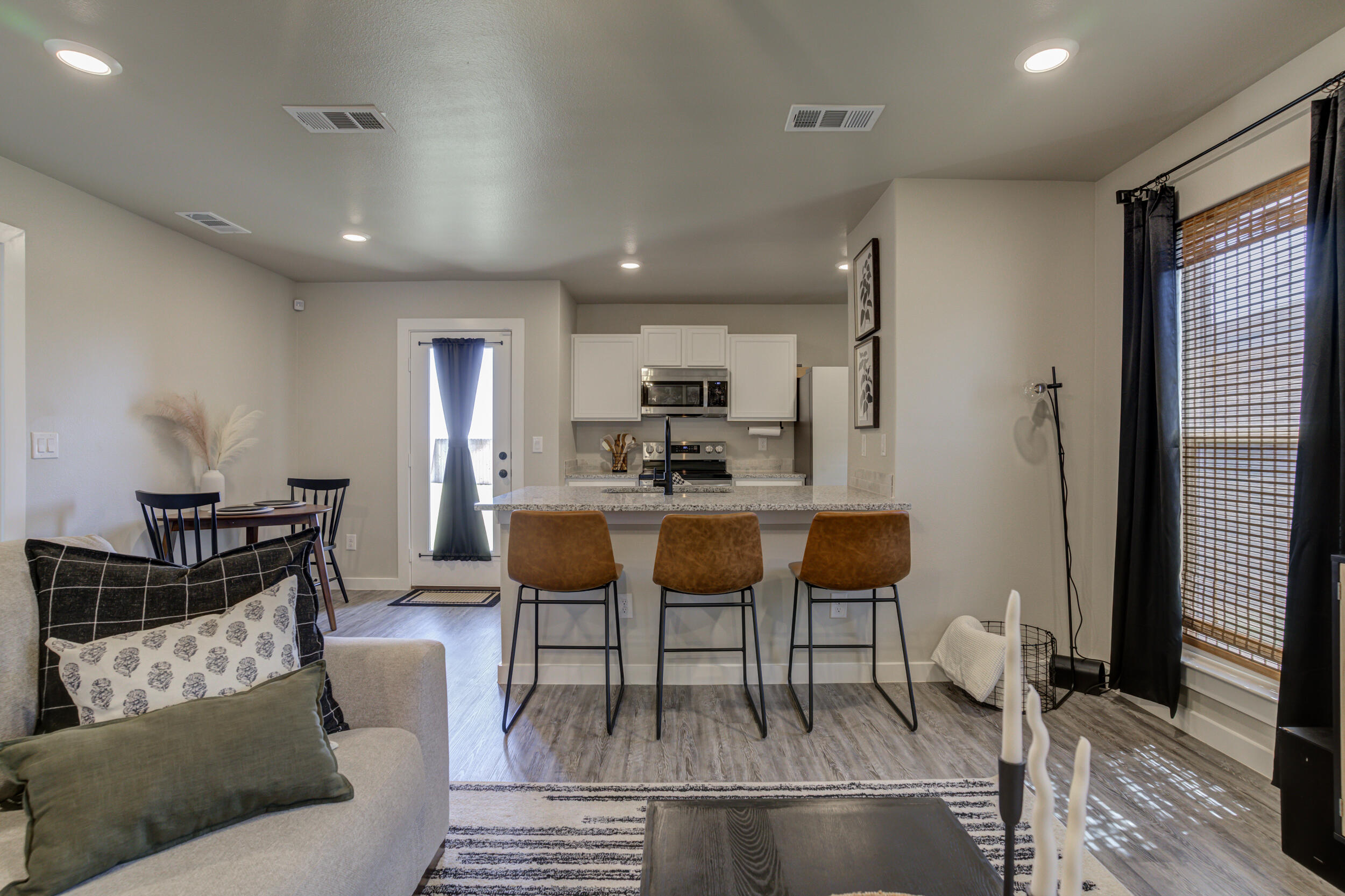 7413 37th Street Lubbock, TX 79407 - Photo 14 of 40 3DSC01531_2_3_4_5