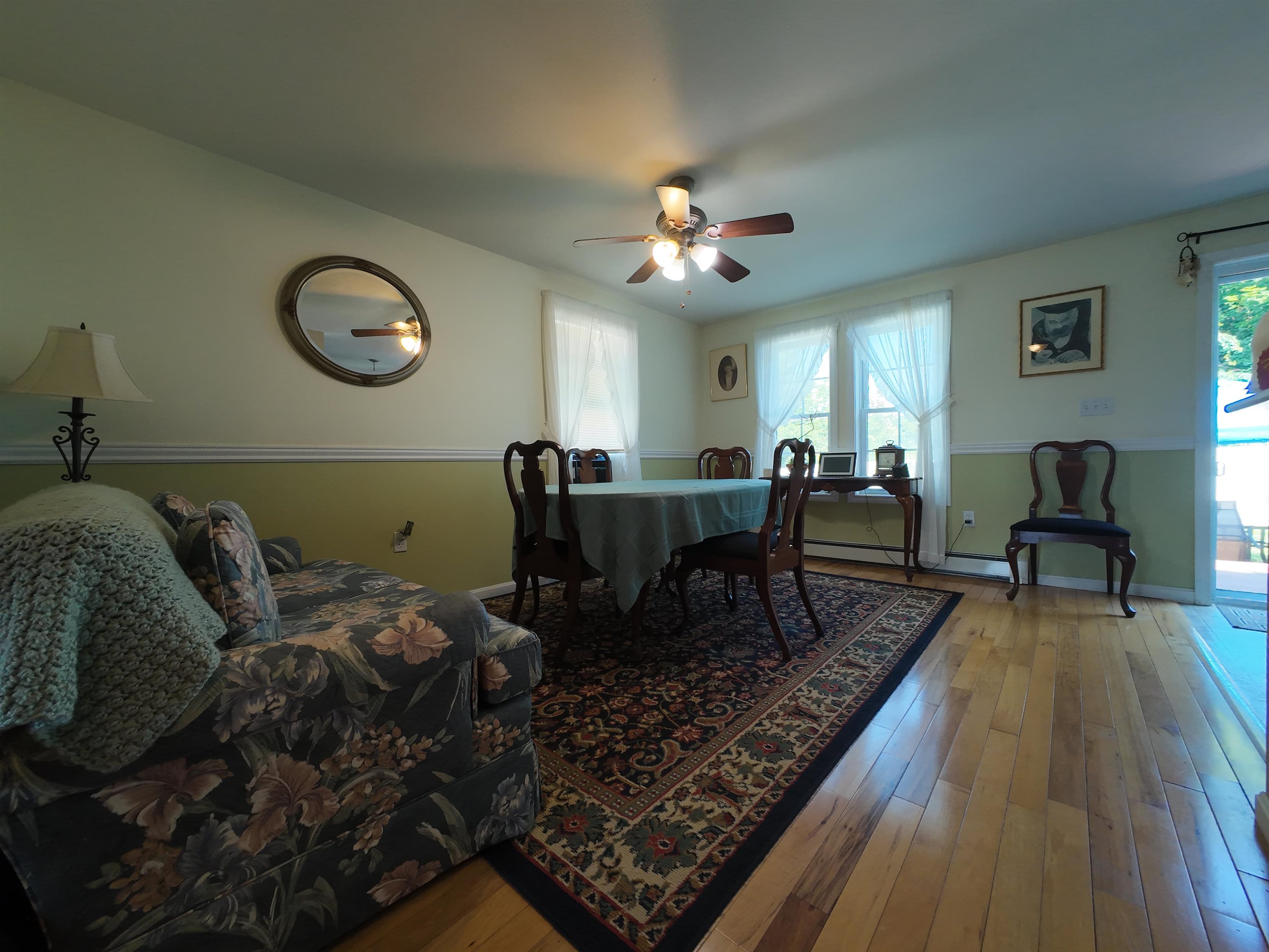 211 West Mitchell Street Manchester, NH 03103 - Photo 7 of 35