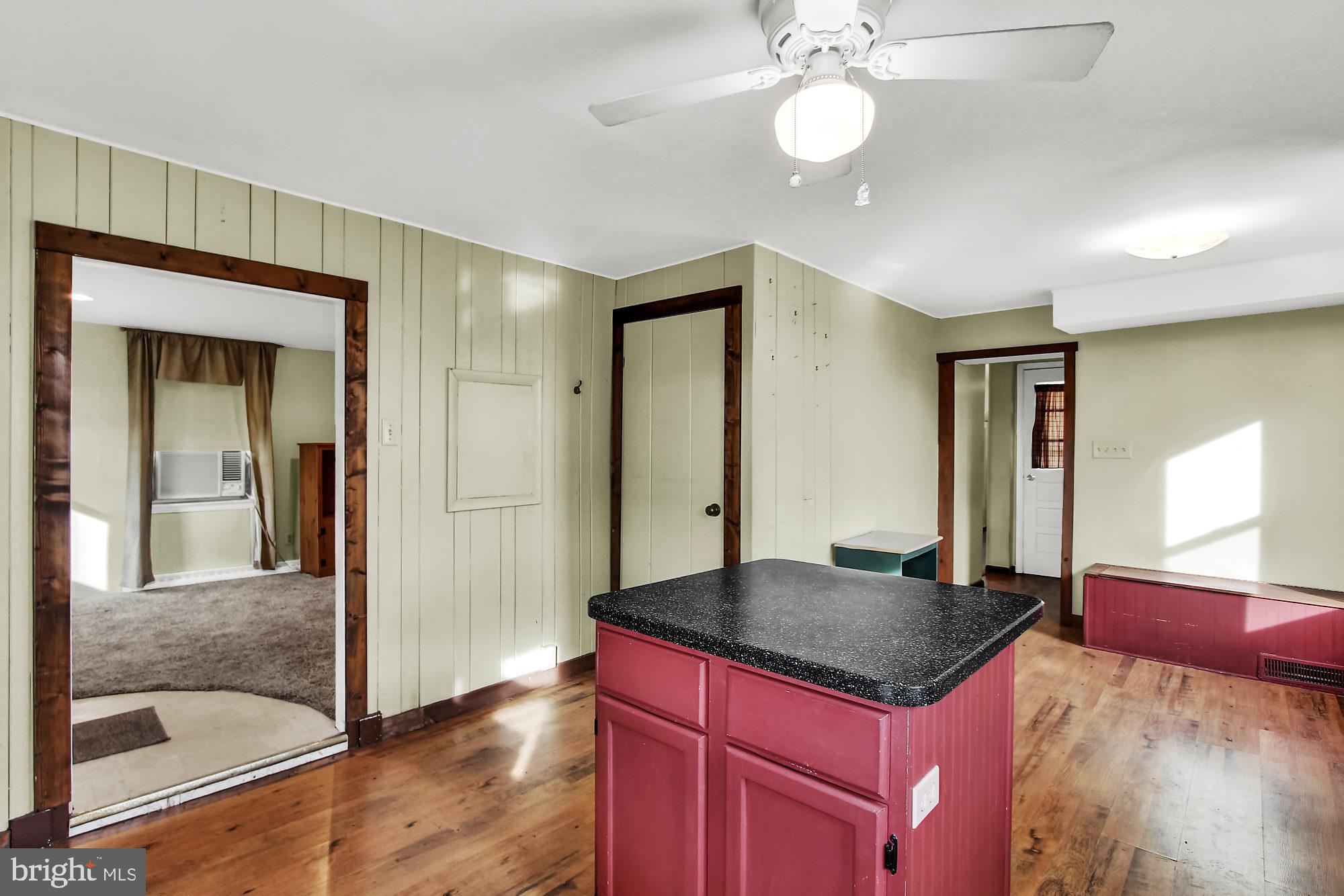 6121 Davidsburg Road Dover, PA 17315 - Photo 4 of 43 Kitchen