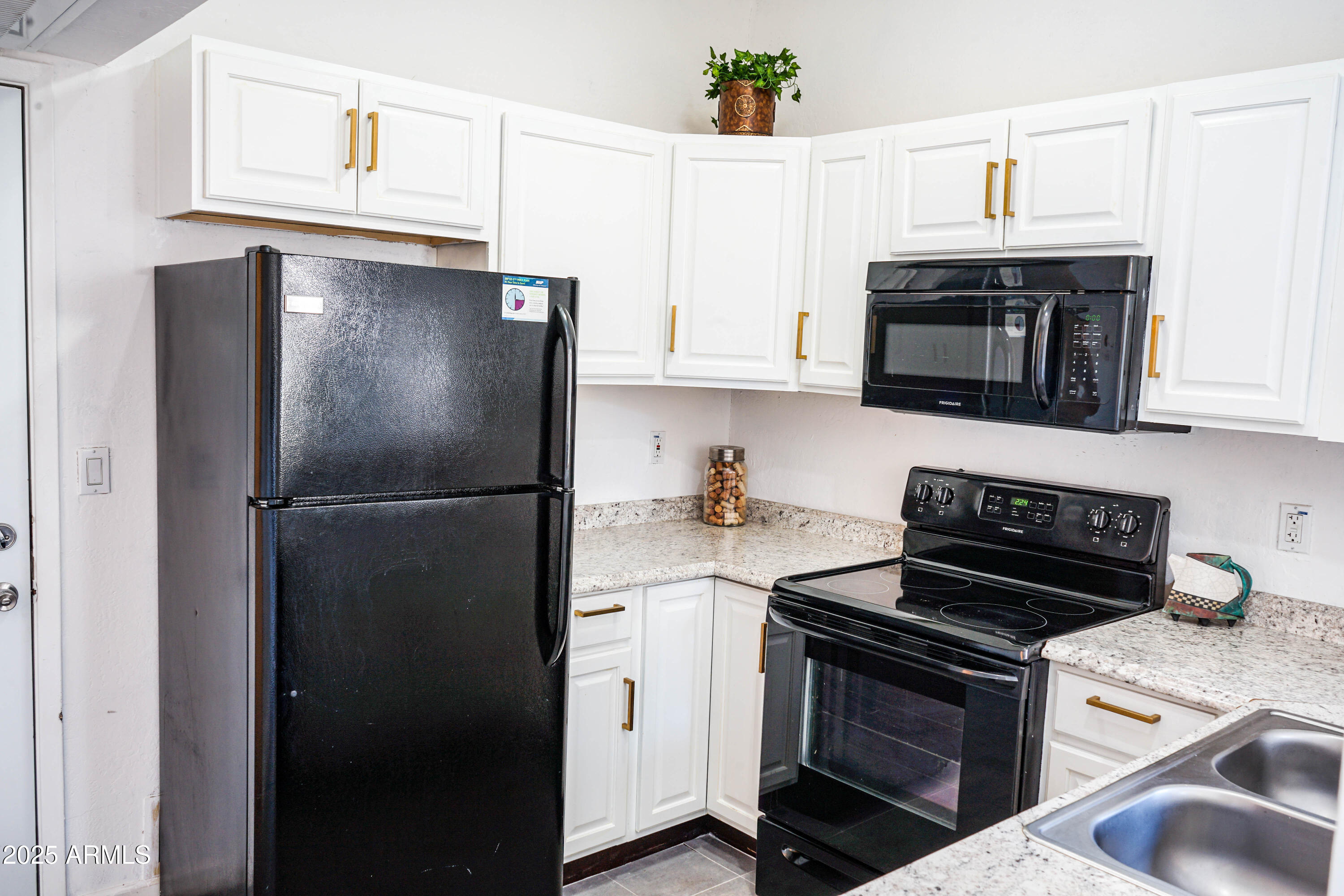 1126 elliot #1066-11