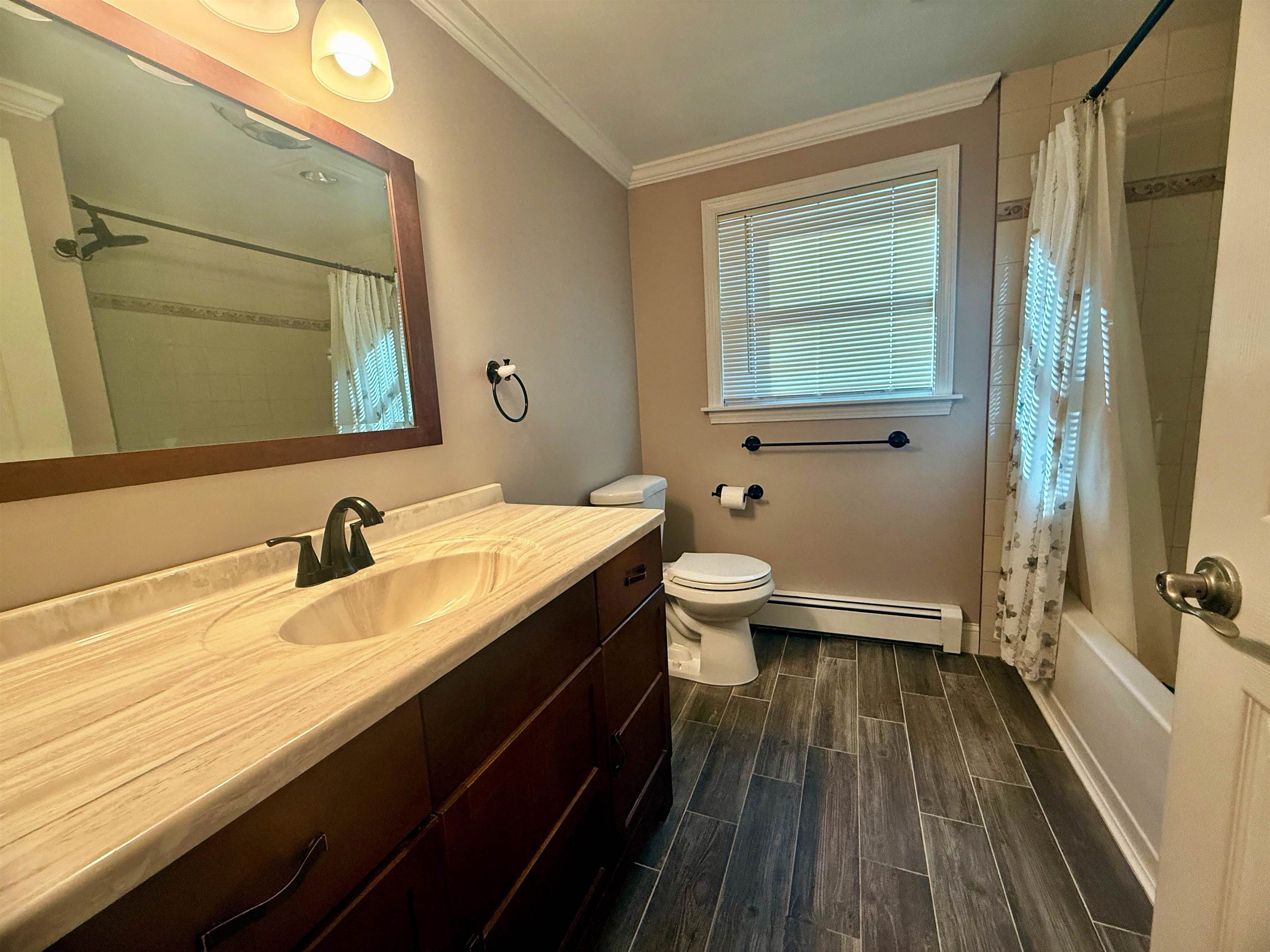 11 Currierville Road Newton, NH 03858 - Photo 3 of 32