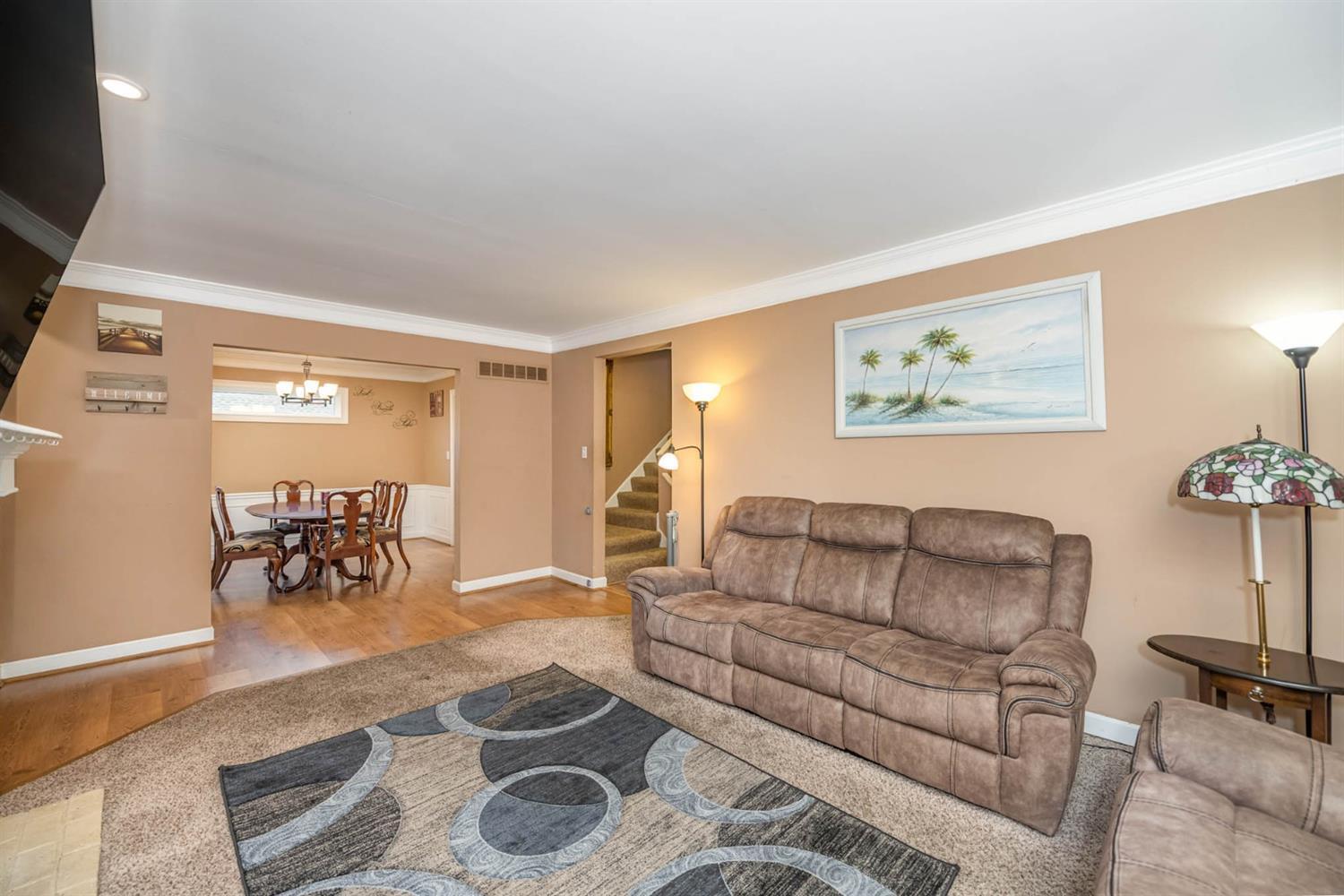 6343 Euclid Road Madeira, OH 45236 - Photo 7 of 35 Gallery Image 7