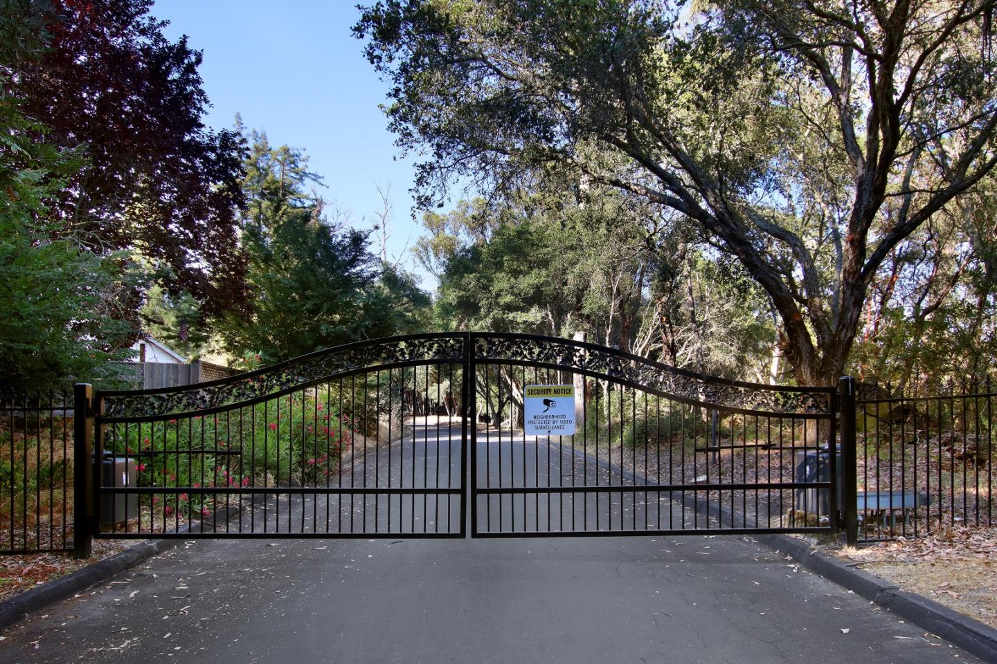 400 Charles Hill Road Santa Cruz, CA 95065 - Photo 5 of 66 Gallery Image 5