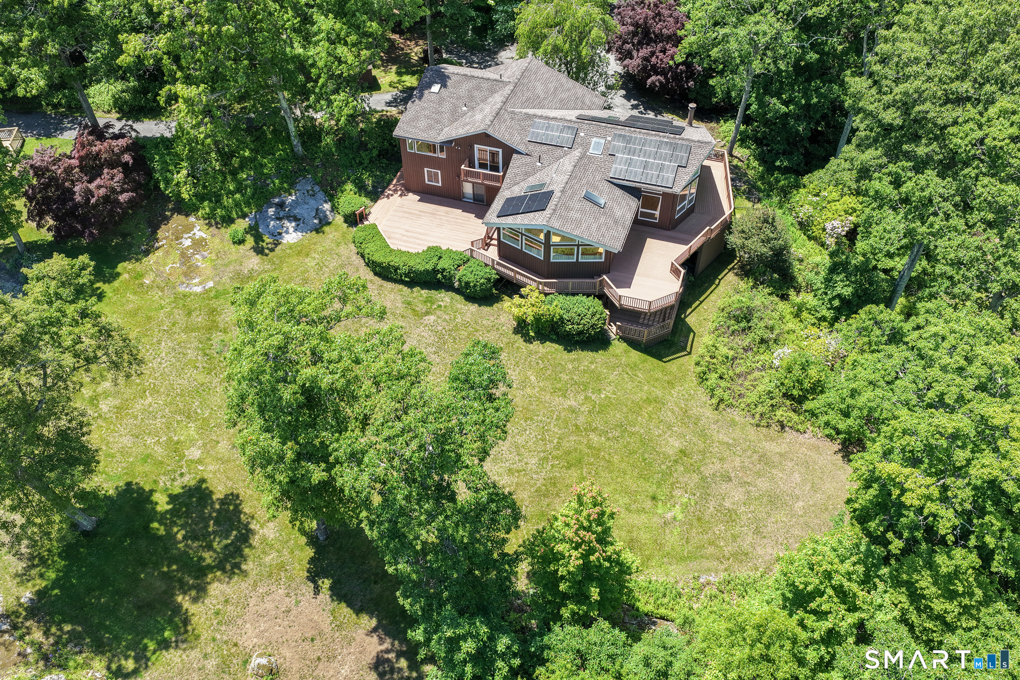 162 Short Woods Road New Fairfield, CT 06812 - Photo 33 of 40