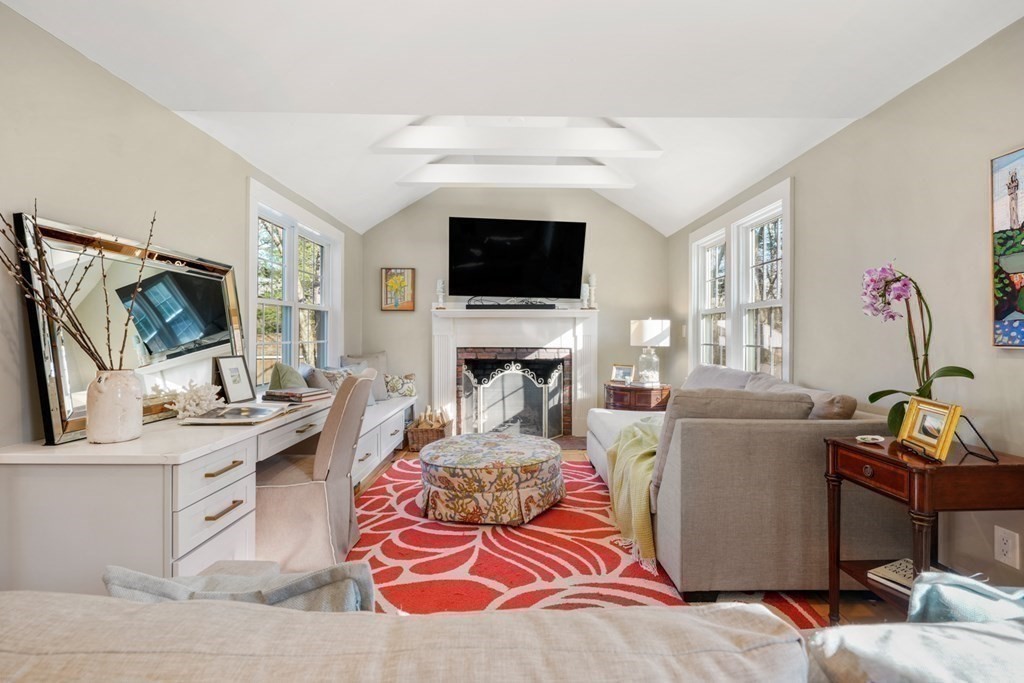 78 Parting Rock Road Duxbury, MA 02332 - Photo 7 of 39 Gallery Image 7