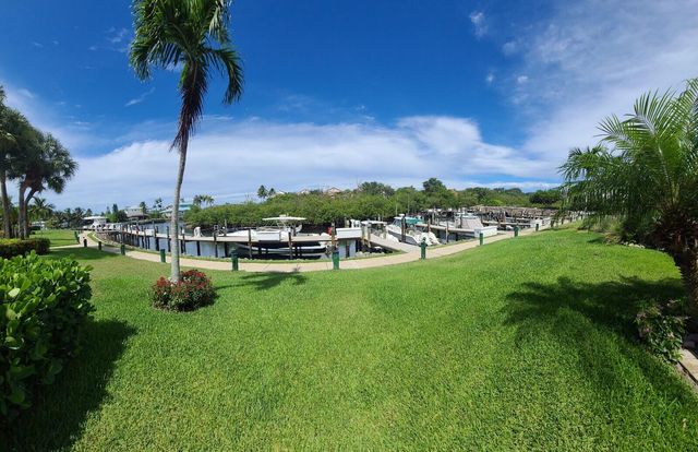 $660,000 | 2299 Treasure Isle Drive, Unit 59, Palm Beach Gardens, FL 33410