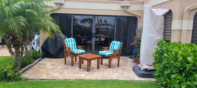 $660,000 | 2299 Treasure Isle Drive, Unit 59, Palm Beach Gardens, FL 33410