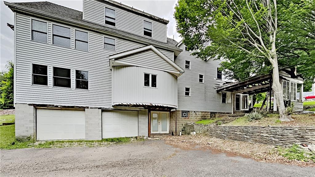 9752 Lindsay Road Pittsburgh, PA 15237 - Photo 16 of 25 Gallery Image 16