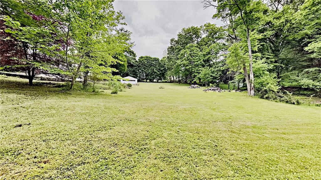 9752 Lindsay Road Pittsburgh, PA 15237 - Photo 22 of 25 Gallery Image 22
