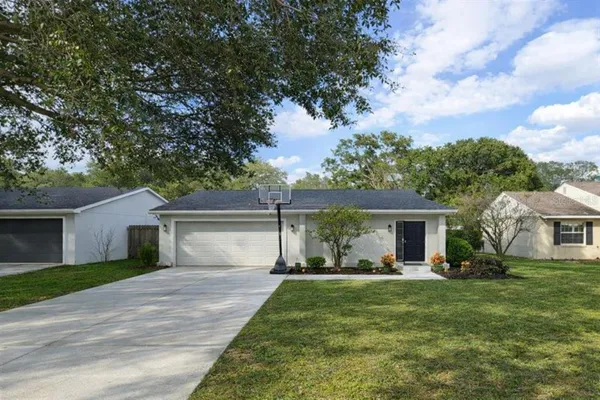 $1,700 | 1250 Spinnaker Drive, Lakeland, FL 33805
