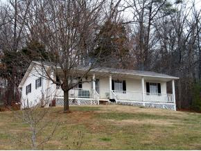205 Pruitt Road Greeneville, TN 37743 - Photo 2 of 3 Photo 2