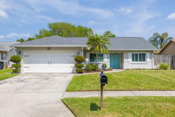 $550,000 | 2162 Cypress Point Drive North, Clearwater, FL 33763