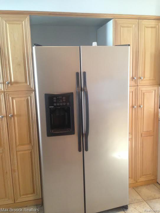36230 Beverly Road Romulus, MI 48174 - Photo 11 of 19 unnamed (15).jpg