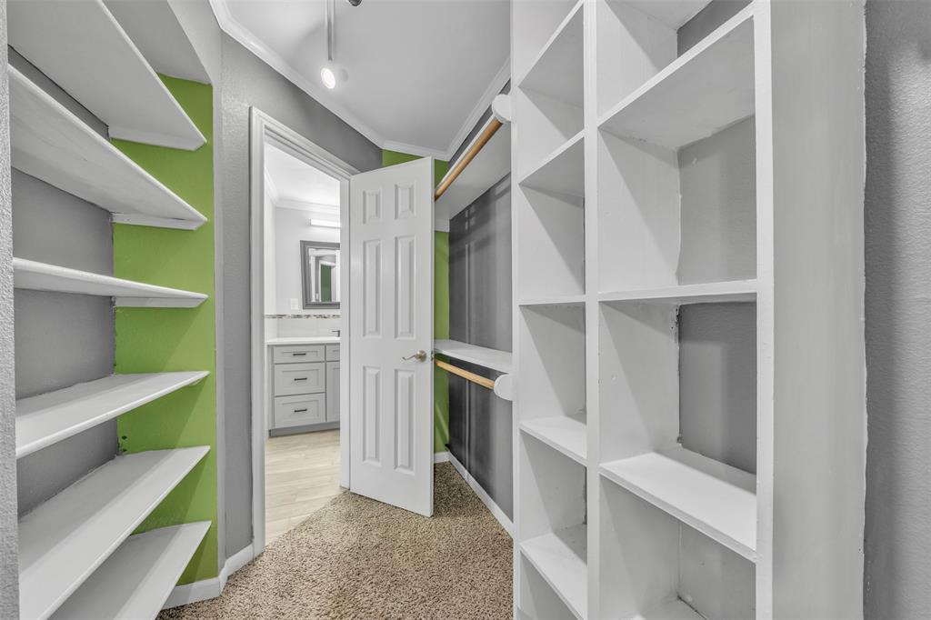 1205 Clover Hill Road Mansfield, TX 76063 - Photo 20 of 29