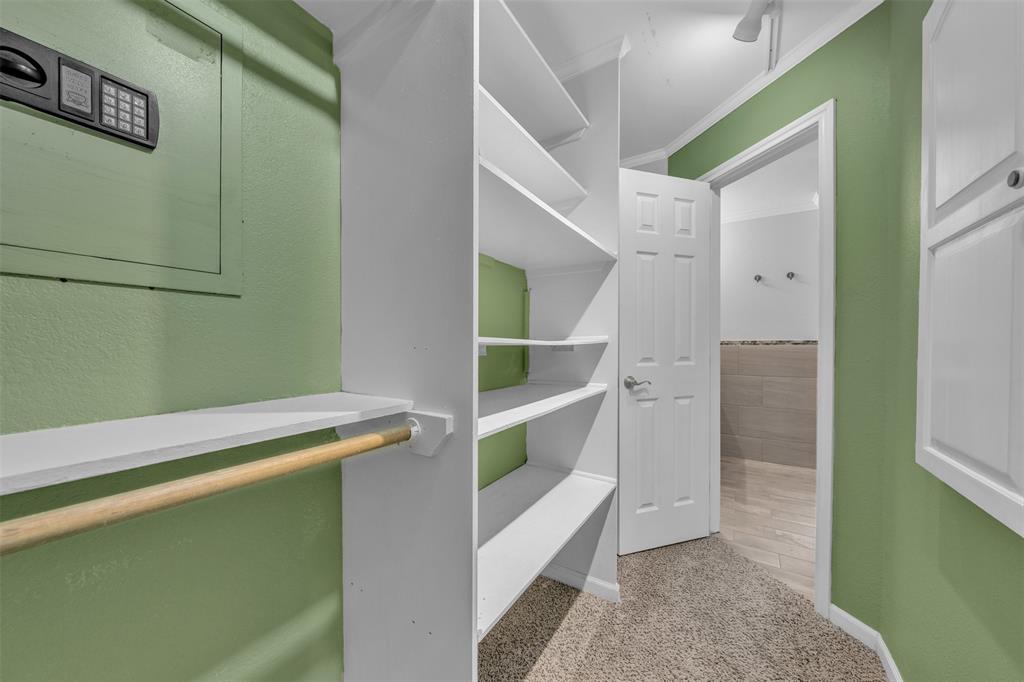 1205 Clover Hill Road Mansfield, TX 76063 - Photo 21 of 29