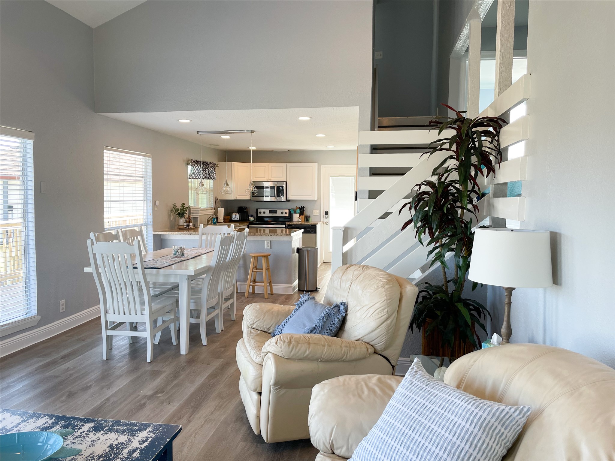 12632 John Reynolds Road Galveston, TX 77554 - Photo 12 of 16