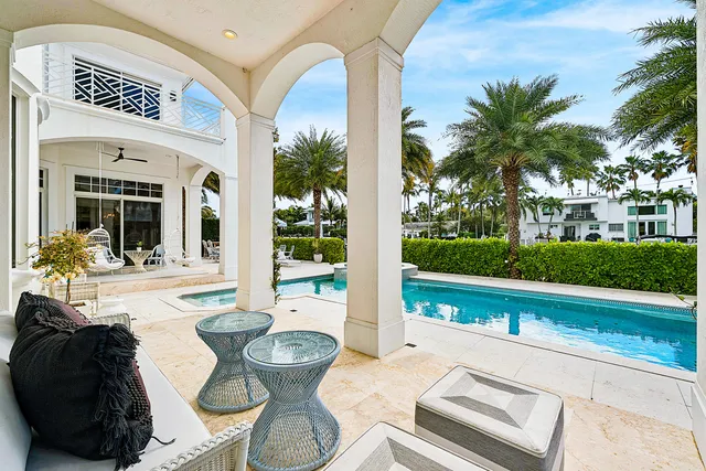 $5,195,000 | 19 Harbour Drive North, Ocean Ridge, FL 33435