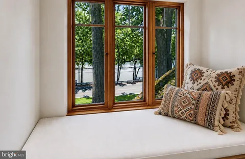 $6,475,000 | 235 North Main Street, New Hope, PA 18938