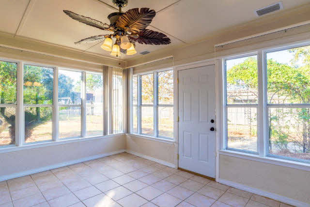 1511 Mulberry Lane Foley, AL 36535 - Photo 6 of 34 Sunroom
