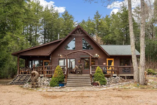 $1,400,000 | 505 East Bass Woods Lane, Gwinn, MI 49841