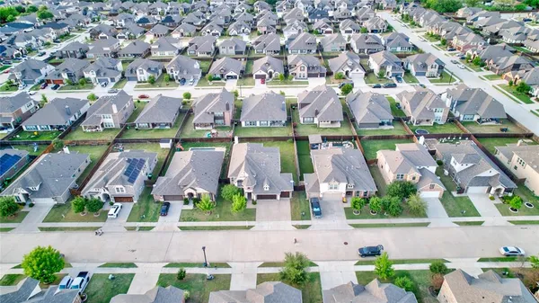 $472,000 | 1705 Emma Pearl Lane, Little Elm, TX 75068