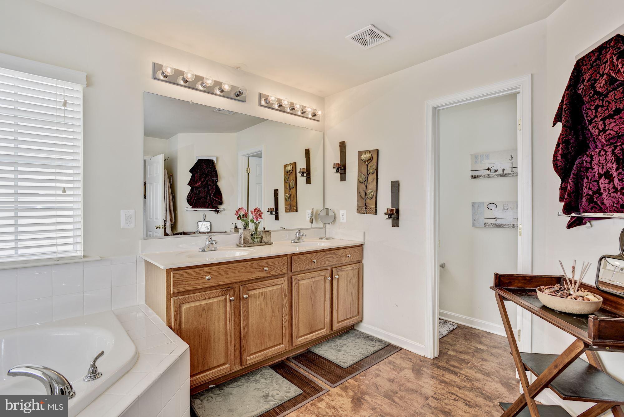 9816 Traver Street Bowie, MD 20721 - Photo 16 of 29 Master Bath