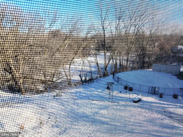 $179,900 | 1871 Silver Bell Road, Unit 321, Eagan, MN 55122