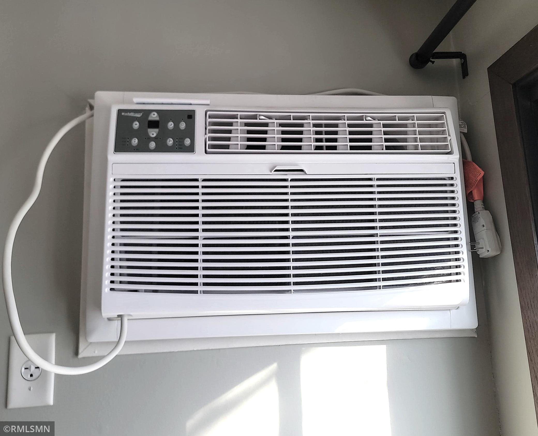 1871 Silver Bell Road, Unit 321 Eagan, MN 55122 - Photo 18 of 23