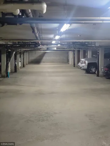 $179,900 | 1871 Silver Bell Road, Unit 321, Eagan, MN 55122