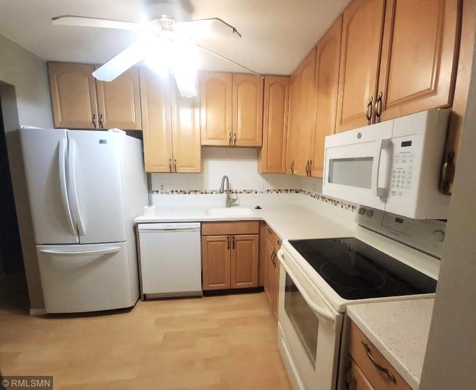 1871 Silver Bell Road, Unit 321 Eagan, MN 55122 - Photo 5 of 21