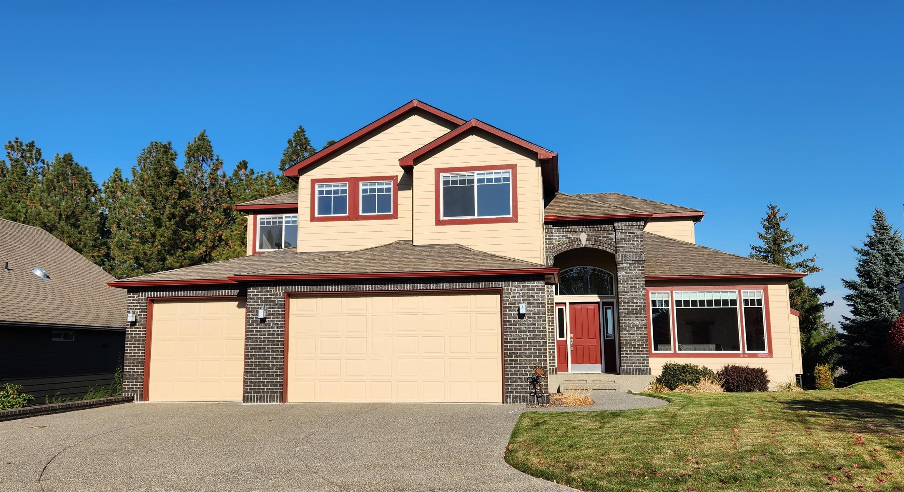 4304 South Vista Court Spokane, WA 99223 - Photo 1 of 25 Gallery Image 1