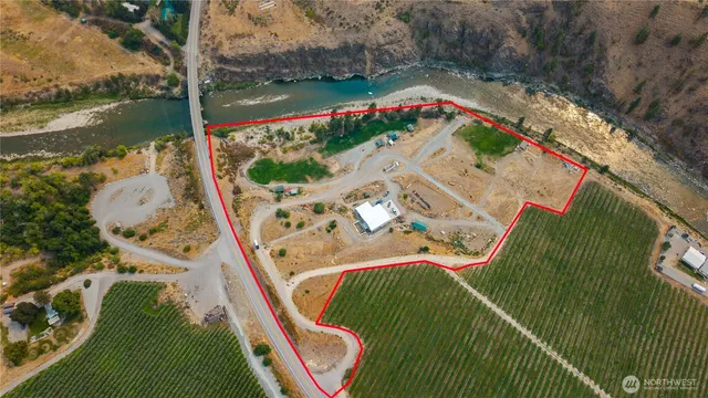 $1,395,000 | 385 Highway 153, Pateros, WA 98846