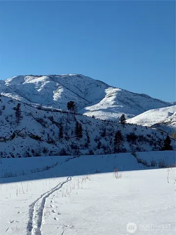 $1,395,000 | 385 Highway 153, Pateros, WA 98846