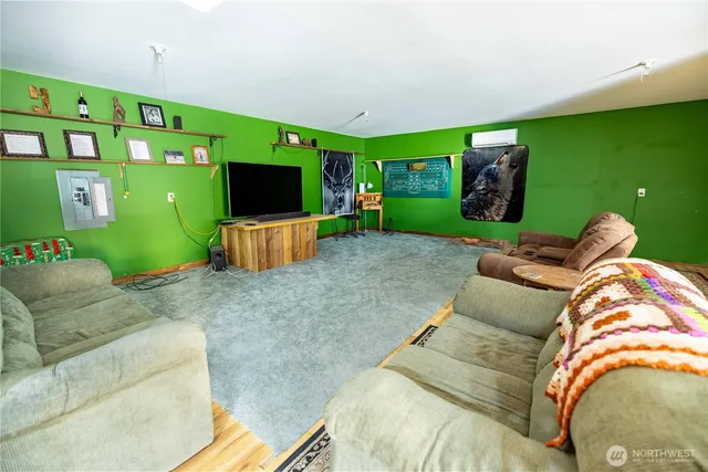 $1,395,000 | 385 Highway 153, Pateros, WA 98846