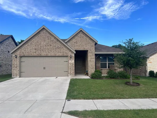 $324,000 | 5828 Brookville Drive, Fort Worth, TX 76179