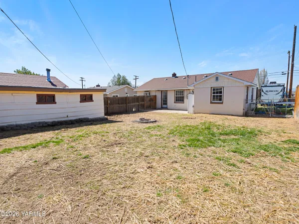 $345,000 | 423 South 41st Street, Yakima, WA 98901