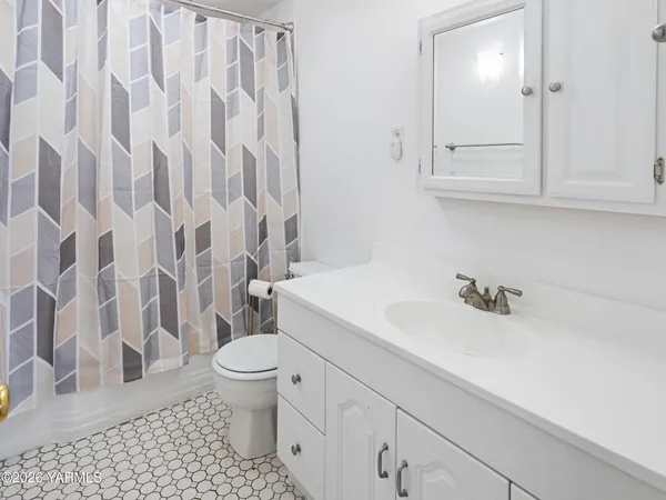 $345,000 | 423 South 41st Street, Yakima, WA 98901