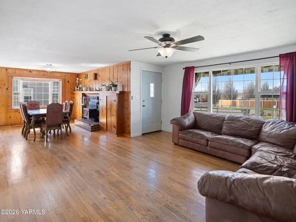$345,000 | 423 South 41st Street, Yakima, WA 98901