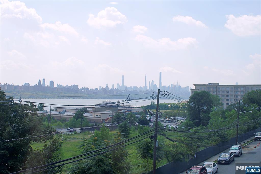 154 Undercliff Avenue, Unit 5 Edgewater, NJ 07020 - Photo 13 of 14