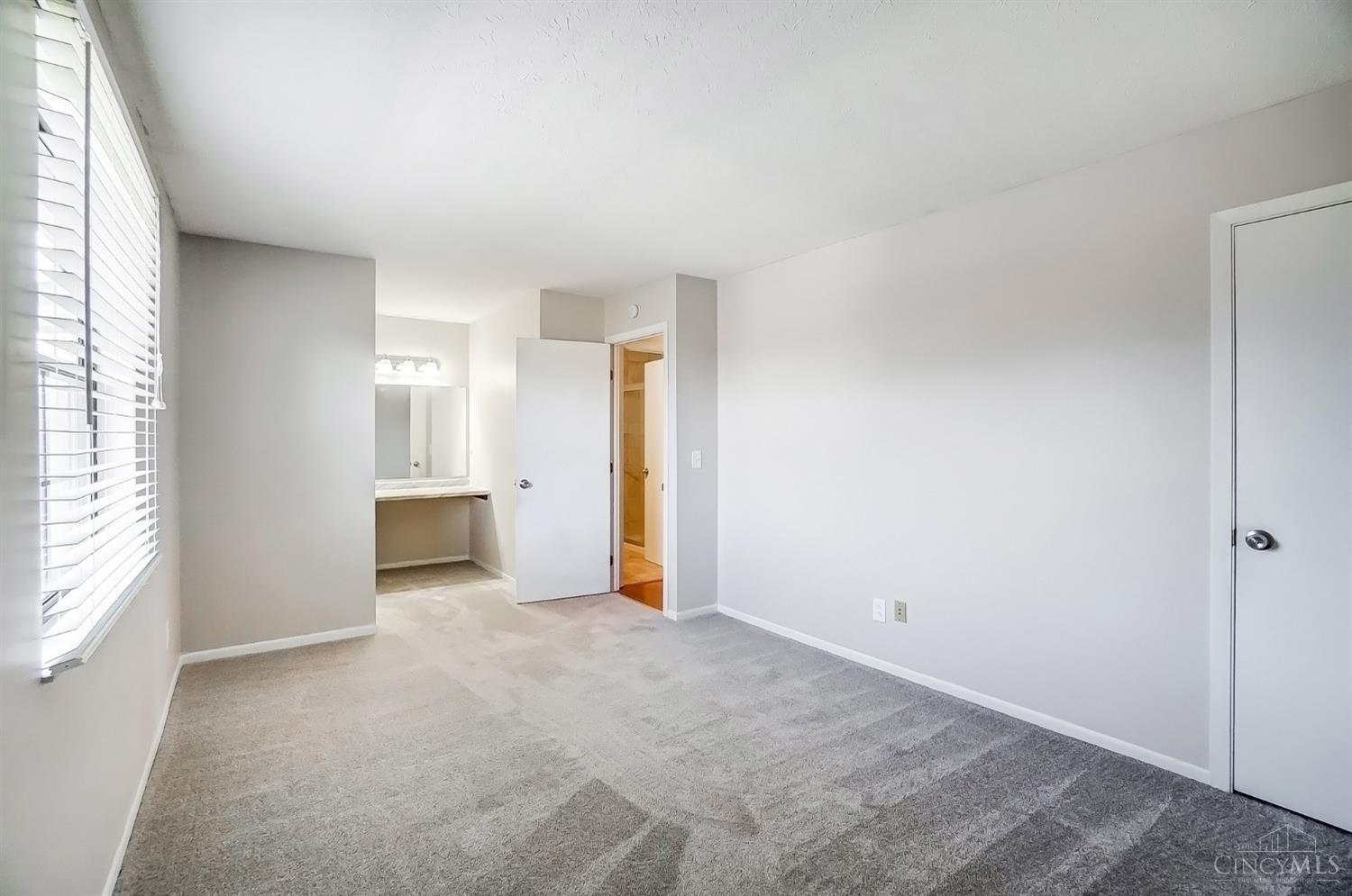 5563 Old Blue Rock Road Cincinnati, OH 45247 - Photo 28 of 48