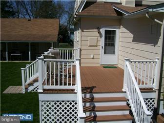 137 Minnetonka Road Somerdale, NJ 08083 - Photo 8 of 12 Deck