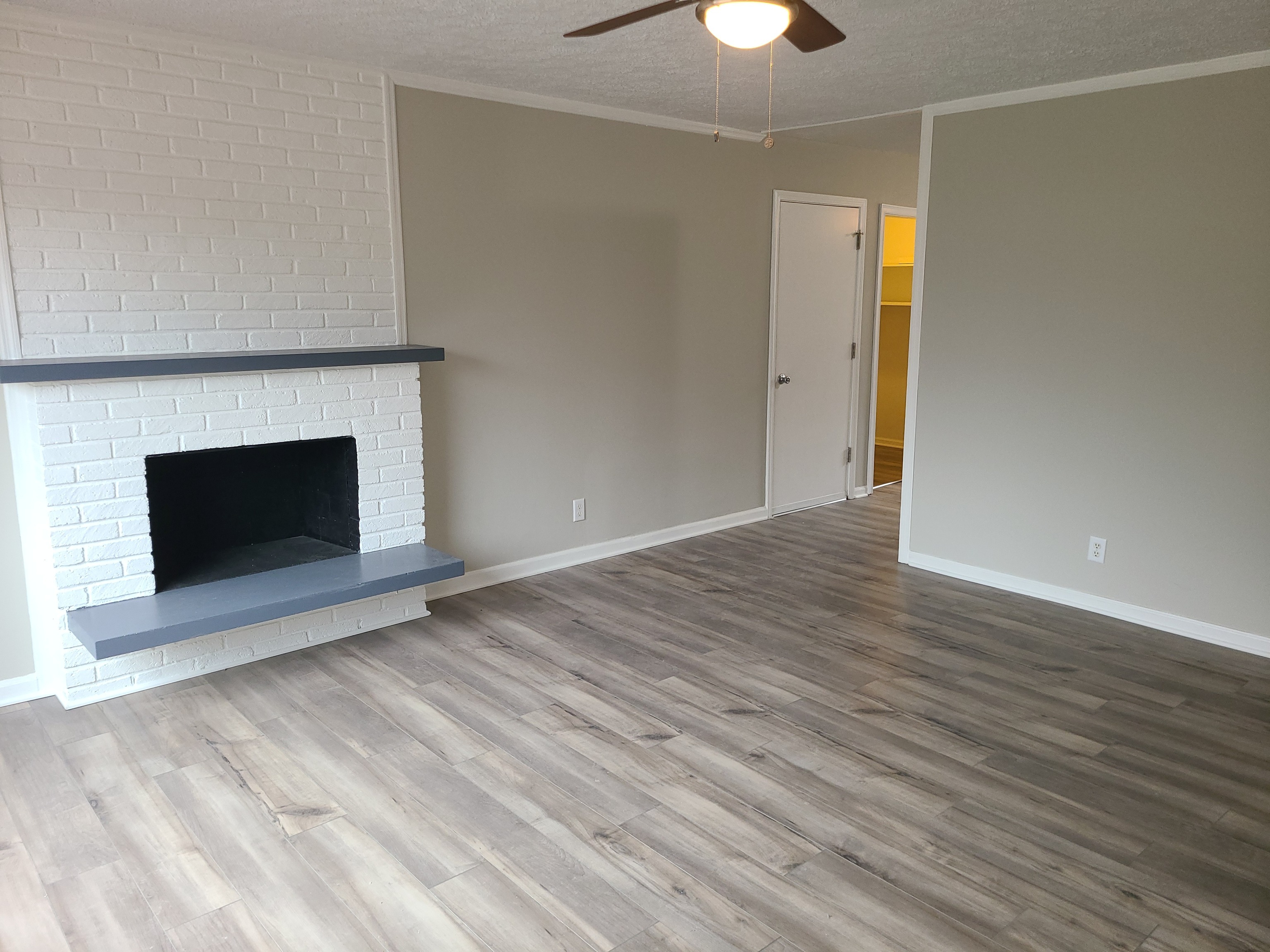2526 Sickle Road Indianapolis, IN 46219 - Photo 9 of 23 Gallery Image 9