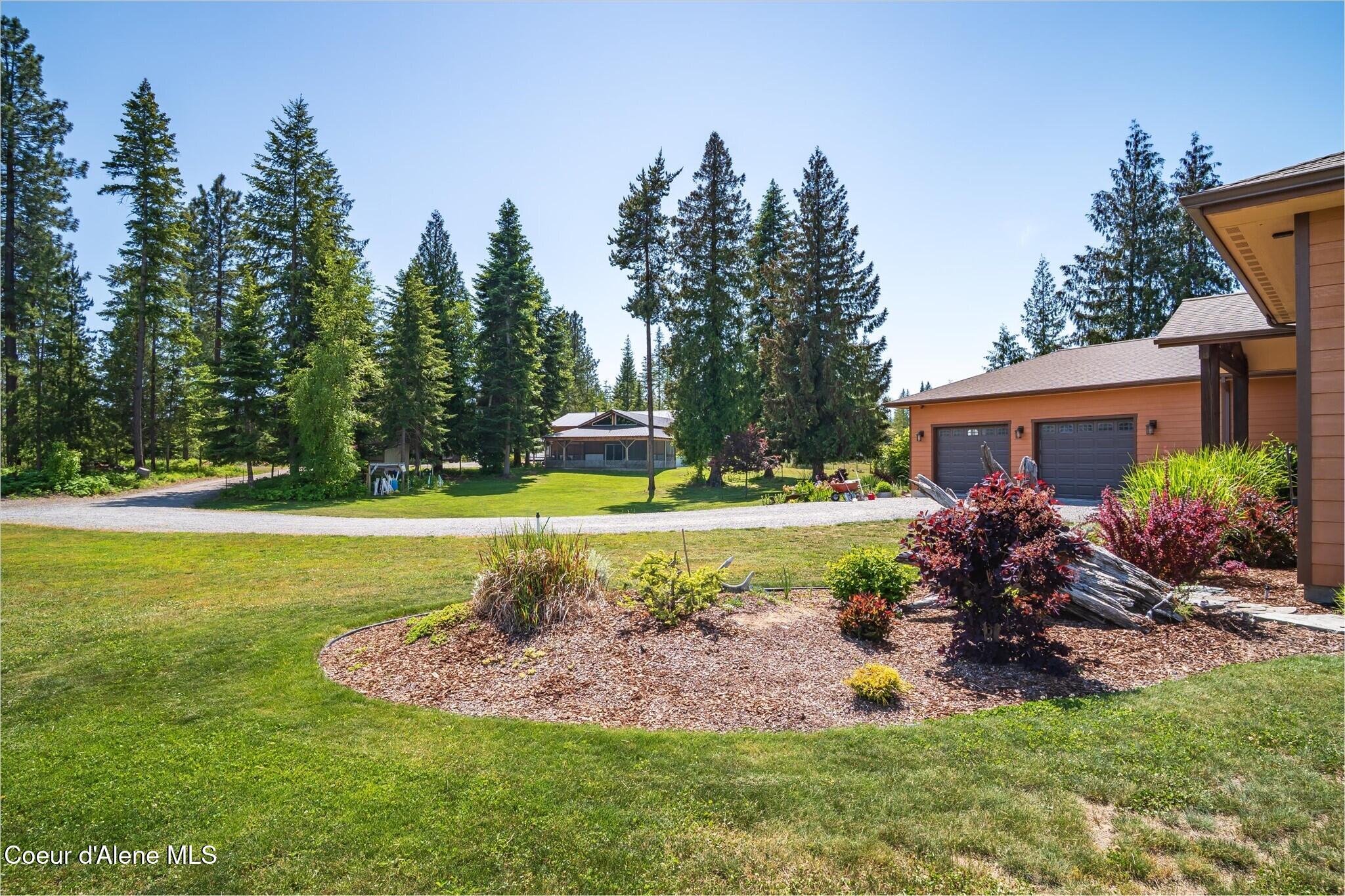 153 Ocean Front Place Naples, ID 83847 - Photo 39 of 67 044-JAL00965-HDR