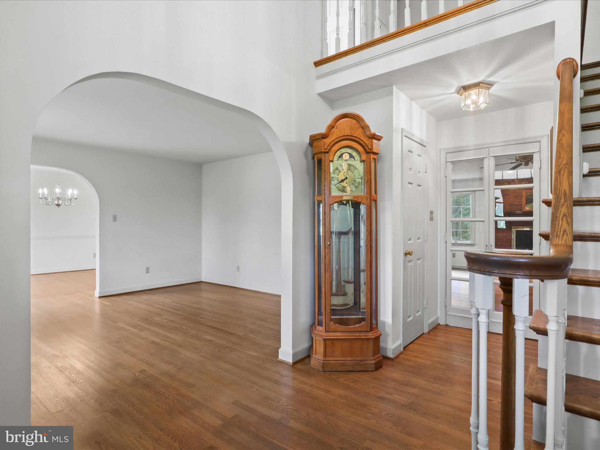 13124 South River Road Sumerduck, VA 22742 - Photo 7 of 54 a view of a hallway with wooden floor and entryway