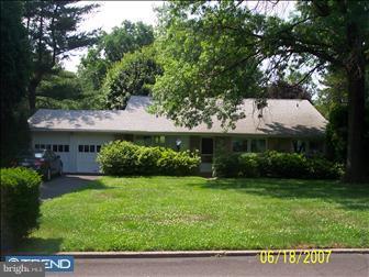 3550 Post Road Huntingdon Valley, PA 19006 - Photo 2 of 6 Gallery Image 2