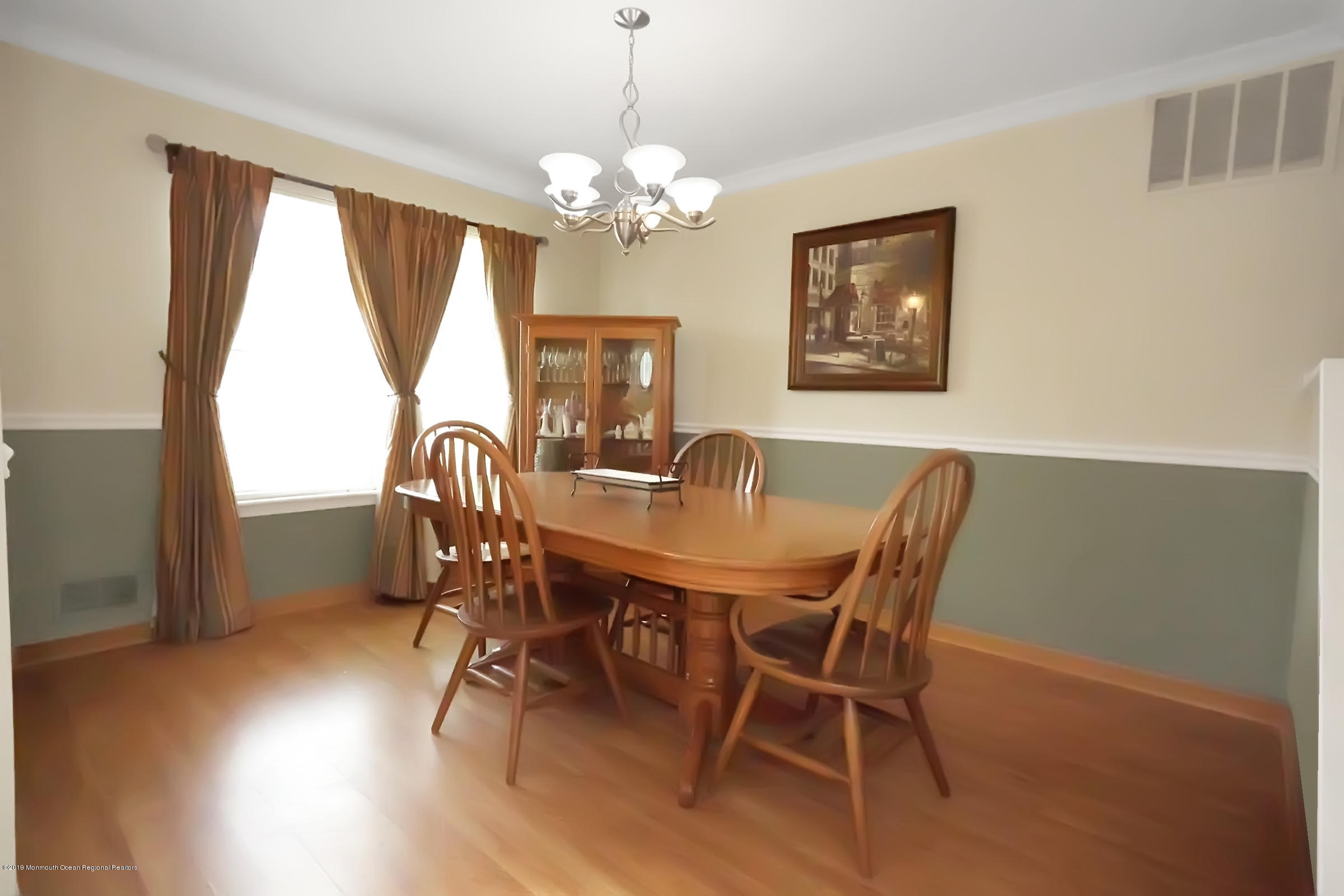 11 Shadow Ridge Court Howell, NJ 07731 - Photo 13 of 29 DSC02501